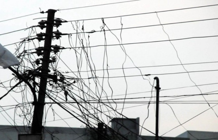 विद्युत् चोरी गर्ने २६ जना पक्राउ