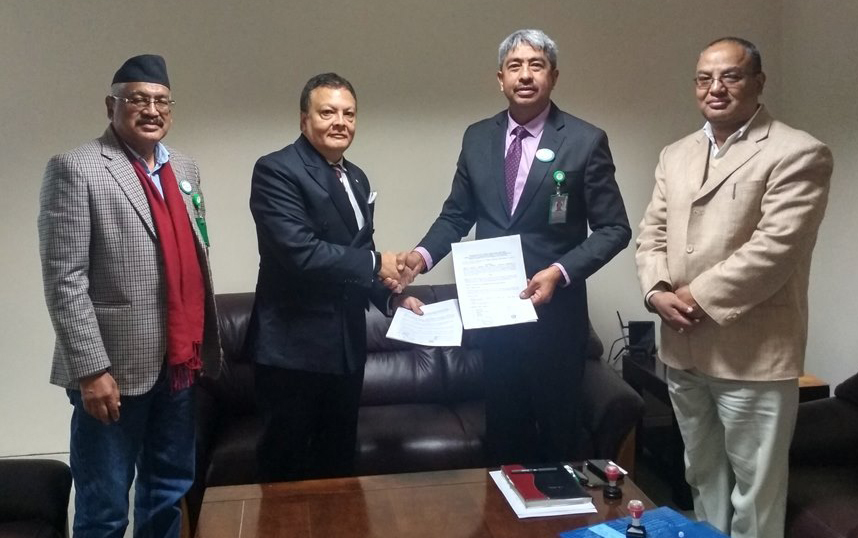हिमालयन बैंकका कार्डबाहकलाई चिरायू अस्पतालमा छुट