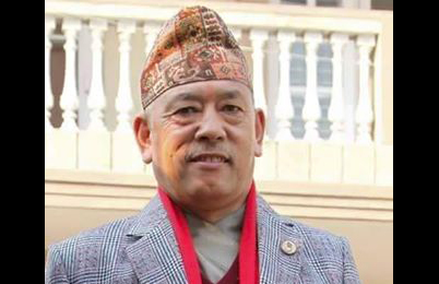 महासमिति बैठकमा नुवाकोट सभापतिले गरे माइक तोडफोड