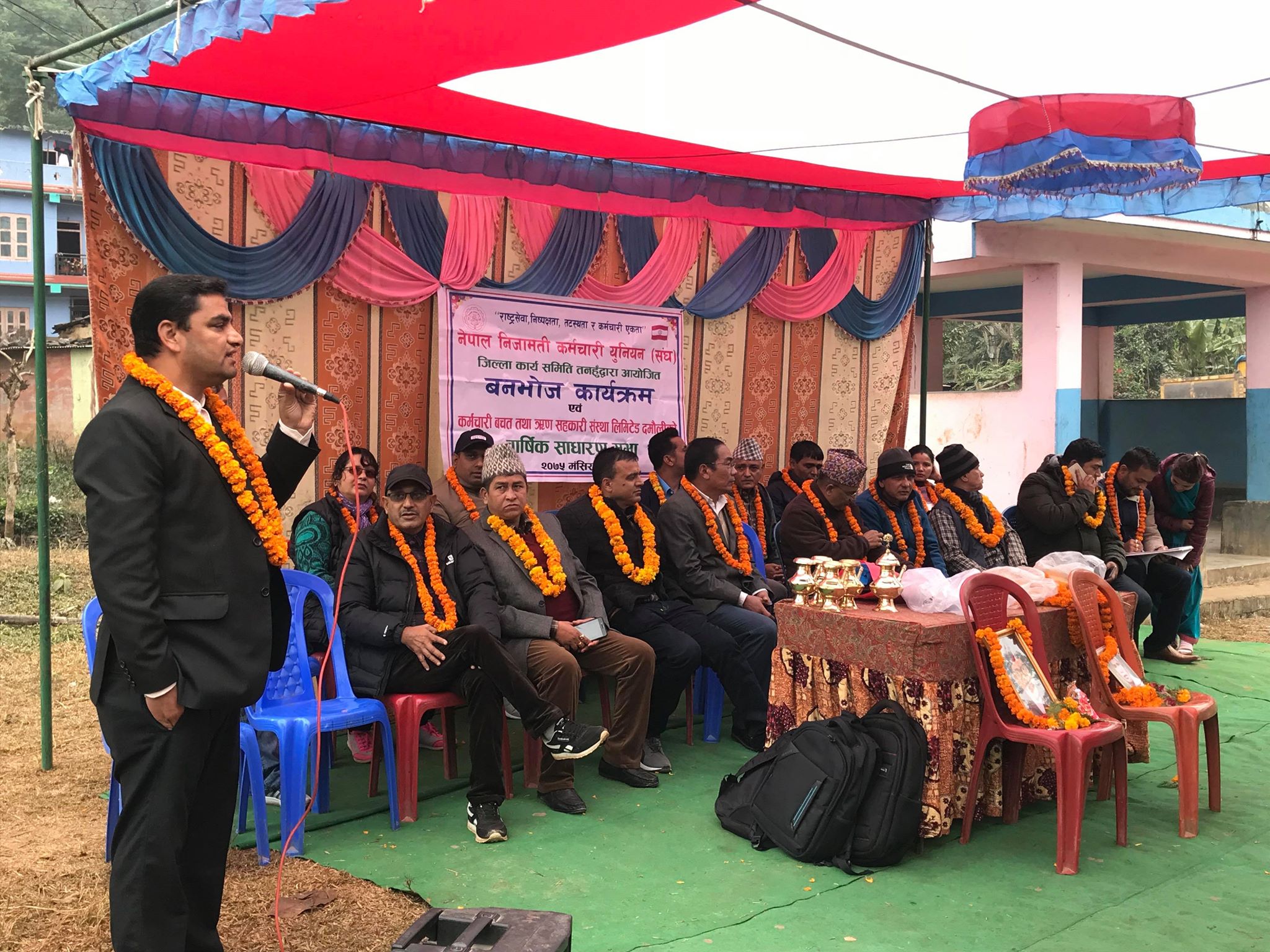 निरंकुश शैलीले अघि बढिरहेको वर्तमान सरकारबाट संविधान कार्यान्यन हुने लक्षण  छैन् – नेता पौडेल