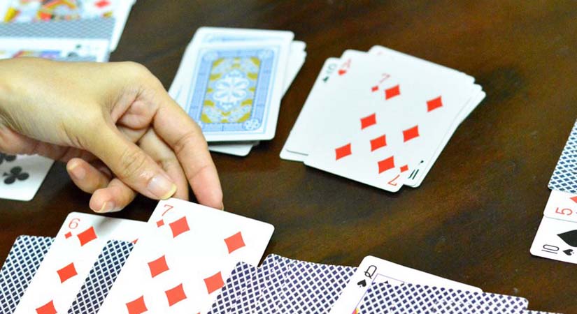 जुवातास खेलिरहेको अवस्थामा १३ जना पक्राउ