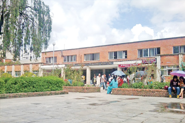 टिचिङ हस्पिटल महाराजगञ्जमा  ११ महिने बालकको कलेजो प्रत्यारोपण