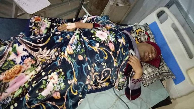 मन्त्रीबाट कुटिएका सचिव  झा अस्पताल भर्ना