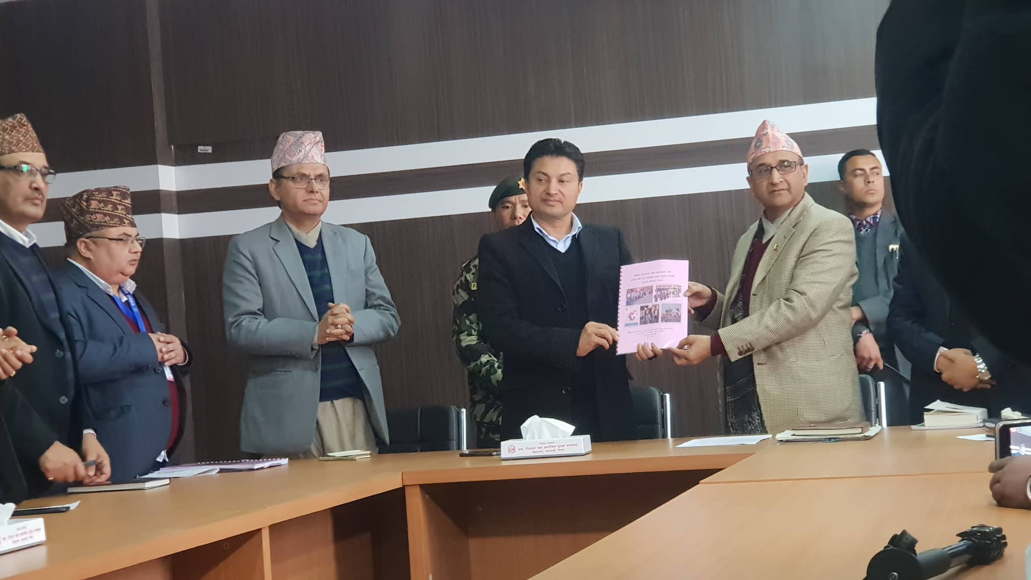 आगामी साउन १ गतेबाट वैदेशिक रोजगारीमा रहेकाहरुले पनि सञ्चयकोष पाउने