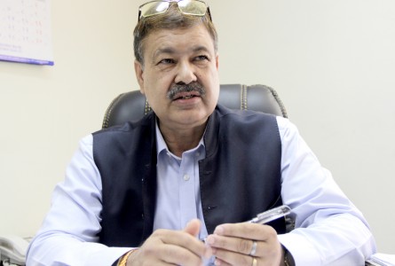 आयल निगमका पूर्वकार्यकारी निर्देशक खड्का २ करोड ५० लाख धरौटी बुझाएर छुटे