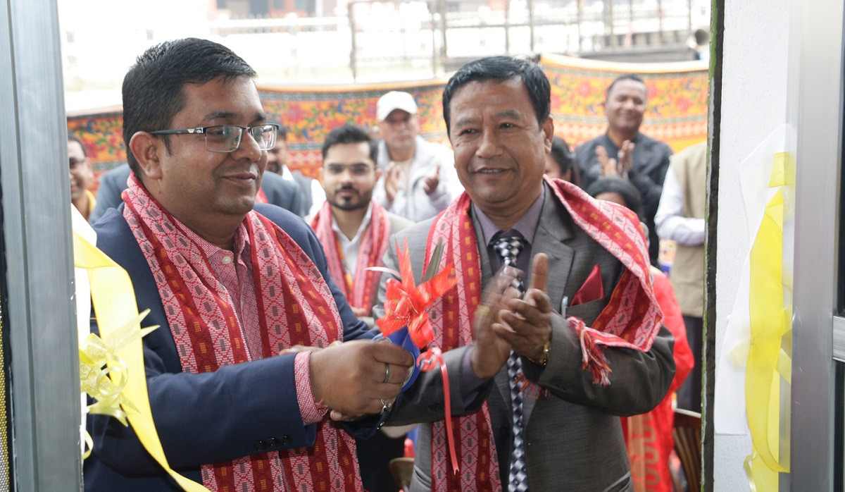 जेसीबीको नयाँ आउटलेट भक्तपुर र पश्चिम रुकुममा