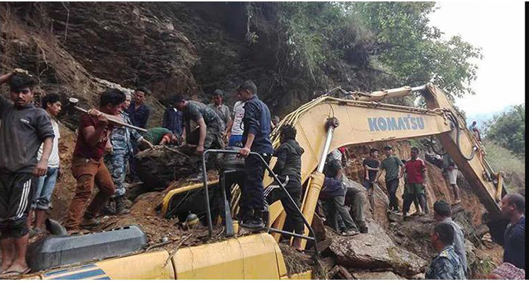 पाल्पामा ढिस्कोले पुर्दा स्काभेटर चालकको मृत्यु