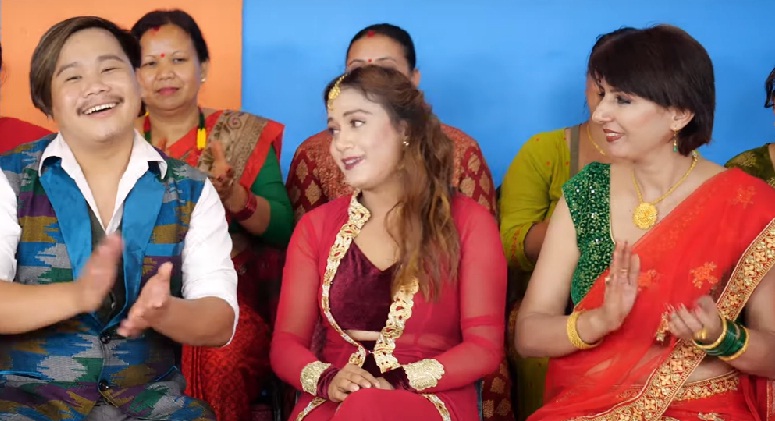 तारा अधिकारीको तीज गीत आउ संगी सार्वजनिक