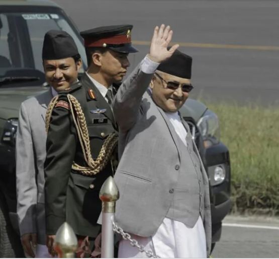 प्रधानमन्त्री ओली स्वदेश फिर्ता