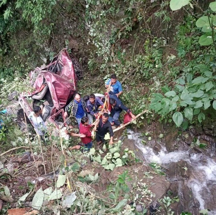अर्घाखाँचीमा जीप दुर्घटना हुँदा तीन जनाको मृत्यु