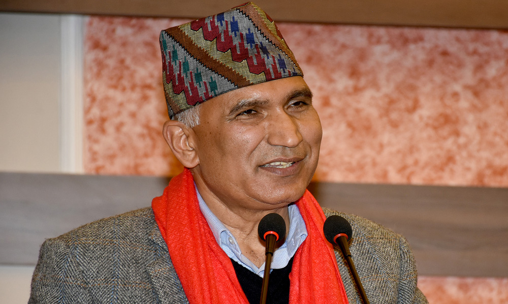 फट्याङ्ग्राहरुले लात्ती हानेर व्यवस्था उल्टिँदैन : पौडेल