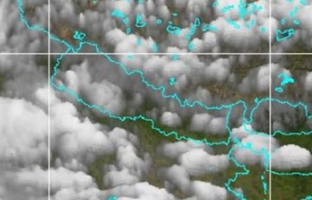 शक्तिशाली अंपुन चक्रवात आउँदै, भारी वर्षा र हिमपातको सम्भावना