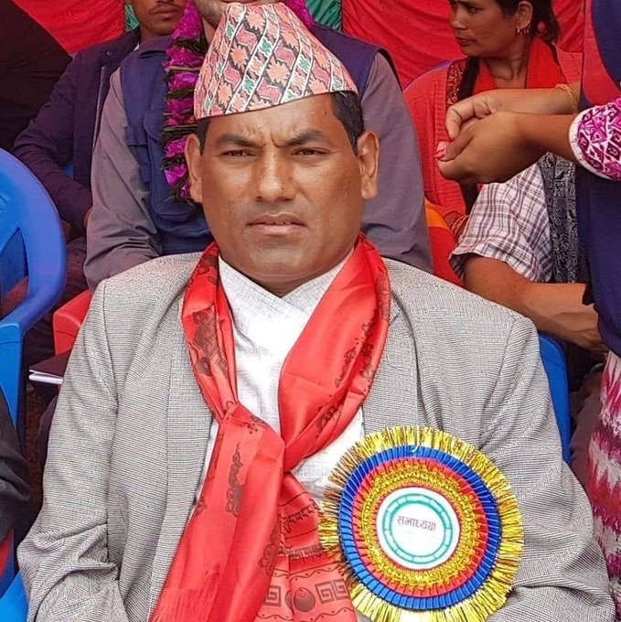 लिखु तामाकोशी गाउँपालिकाका अध्यक्ष  पक्राउ