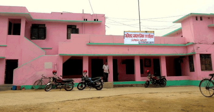 जलेश्वर नगरपालिकाका २२ कर्मचारीमा कोरोना संक्रमण
