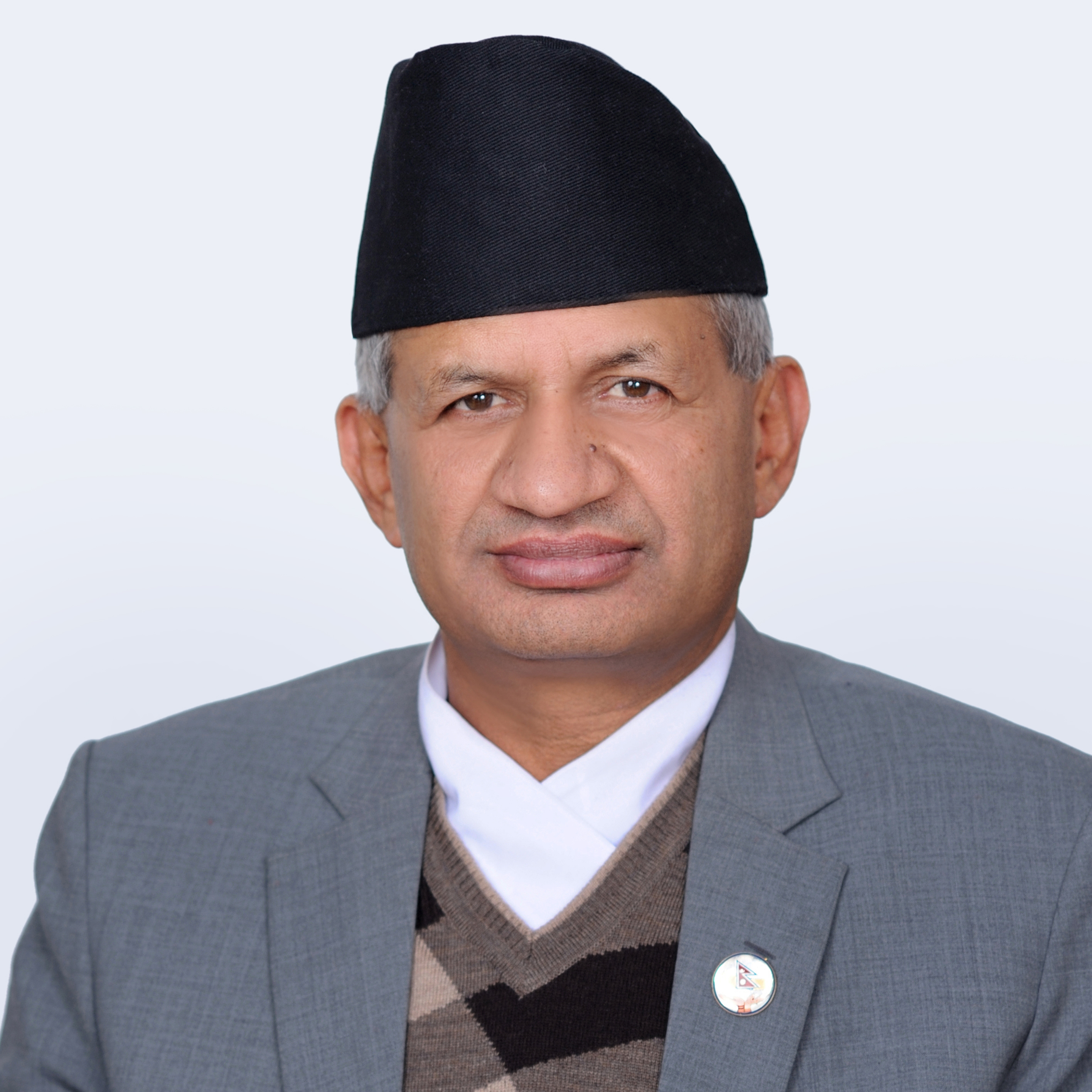 परराष्ट्र मन्त्री  प्रदीप ज्ञवालीलाई सरकार प्रवक्ताको जिम्मेवारी