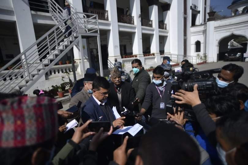 निर्वाचन आयोगलाई  प्रचण्ड–माधव पक्षको पत्र : माघ १८ अघि छलफलमा सहभागी हुन सकिदैन