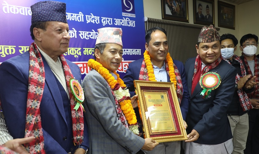 तेक्वान्दोका प्रशिक्षक र खेलाडी सम्मानित