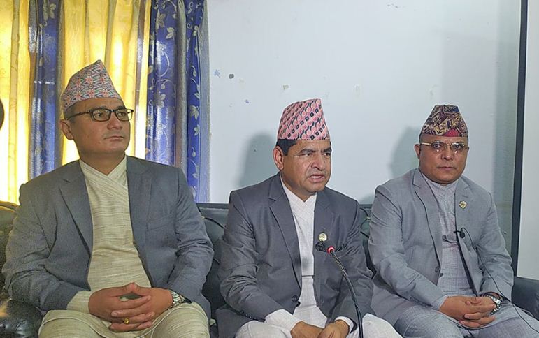 कर्णाली प्रदेशका एमालेका तीन  मन्त्रीले दिए राजीनामा