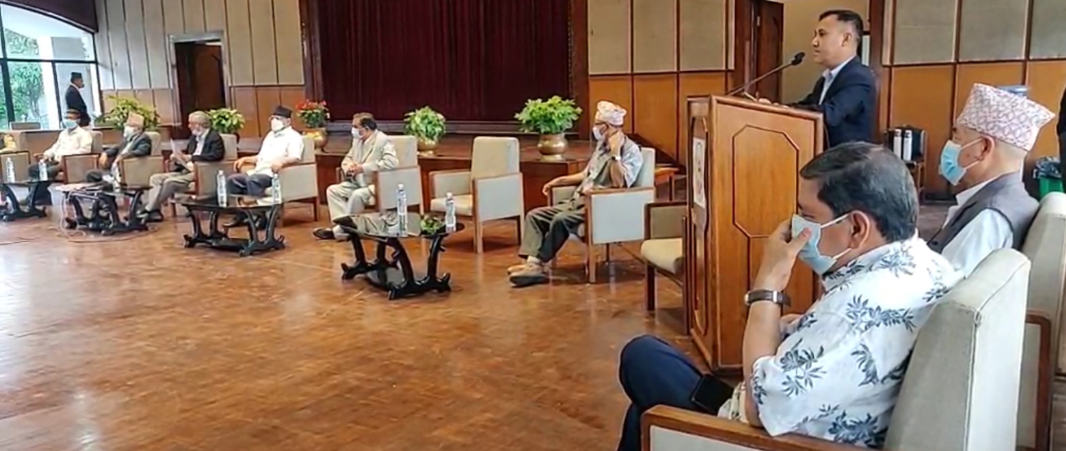 बहुमत सांसदको समर्थन नमान्नु राष्ट्रपतिको स्वच्छाचारिता – देउवा
