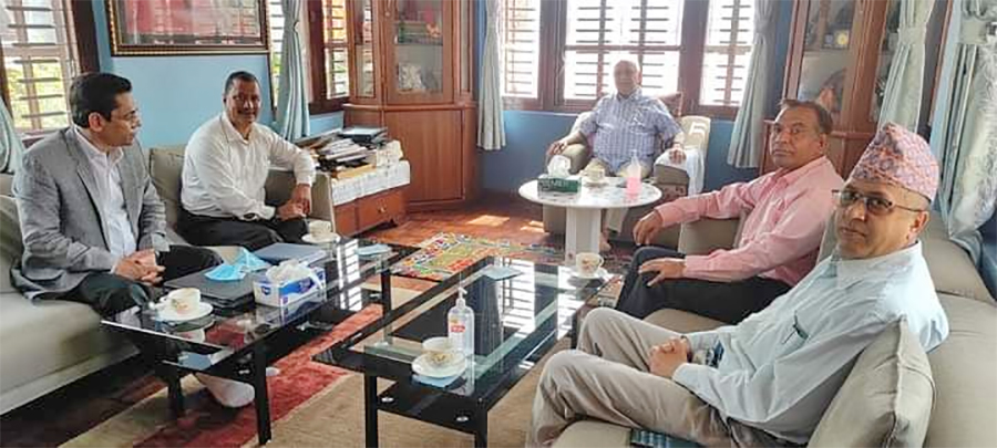 एमाले अध्यक्ष र विप्लव समूहका नेताहरुबीच भेटवार्ता