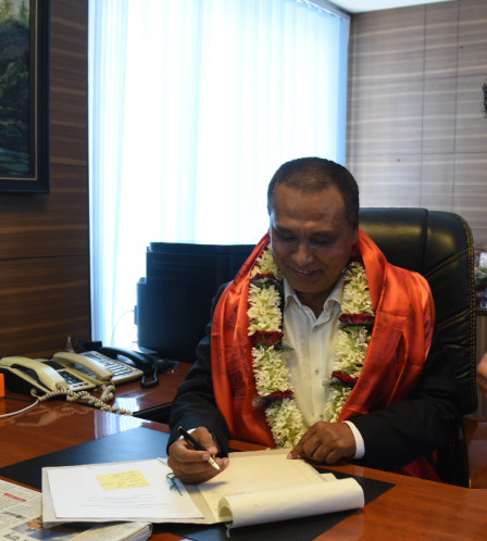प्राधिकरणका नवनियुक्त कार्यकारी निर्देशक कुलमान घिसिङले  गरे पदभार ग्रहण