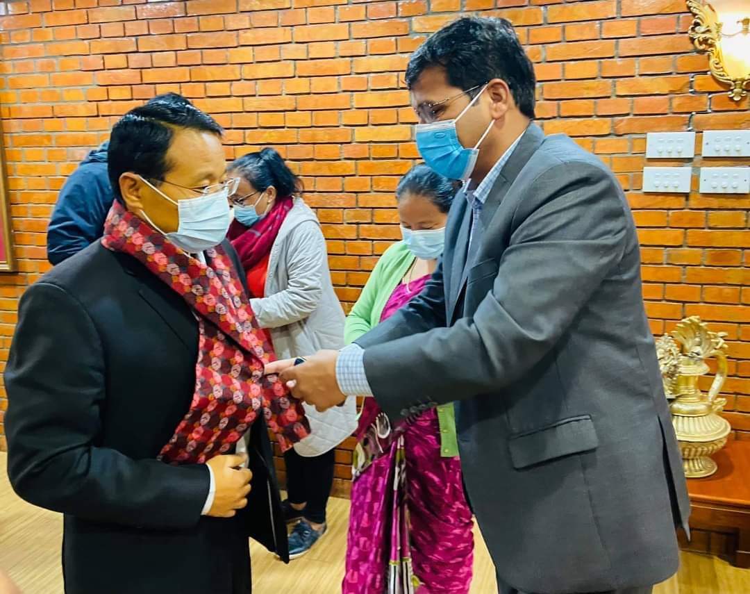 माओवादी नेता पुन उपचारका लागी बैंकक प्रस्थान