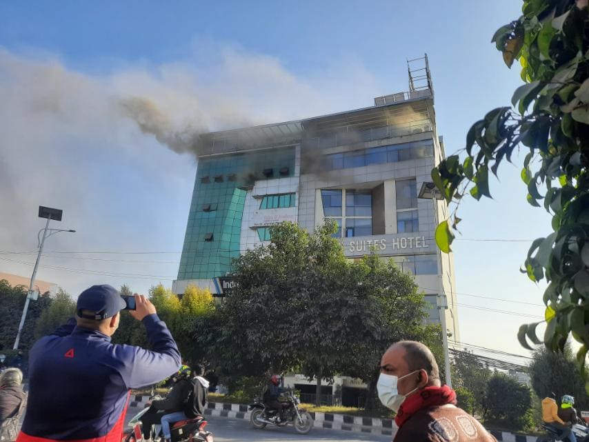 बानेश्वरस्थित इन्द्रेणी कम्प्लेक्समा आगलागी