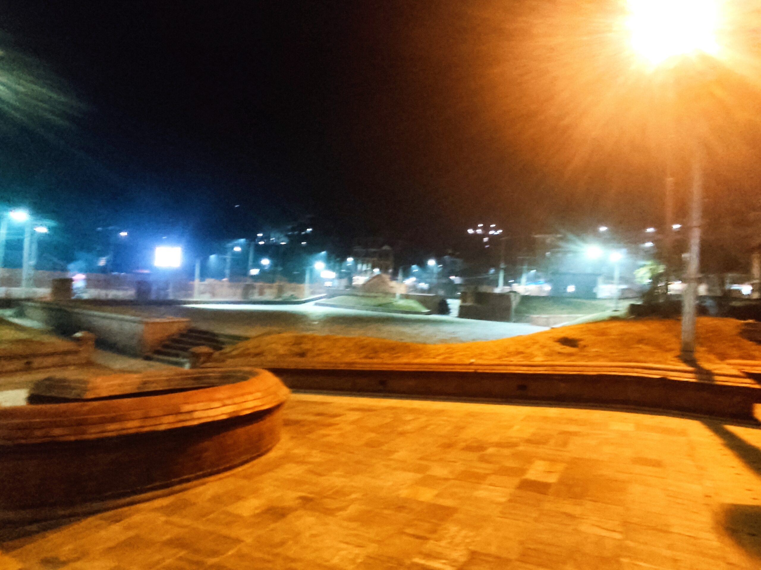 साँझको सुनसान सुन्दर पशुपति क्षेत्र (फोटो फिचर)