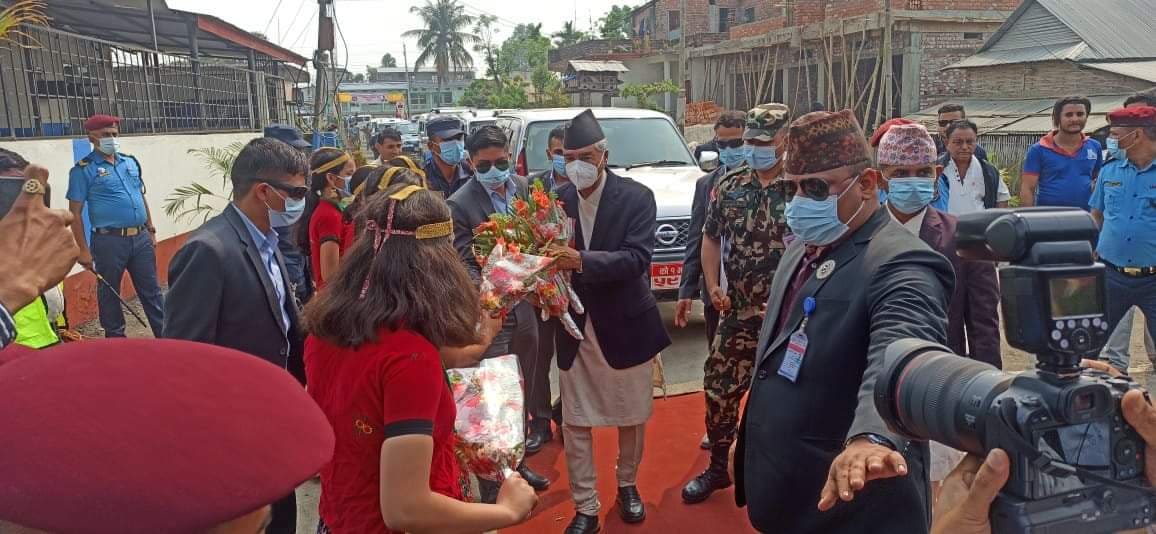 प्रधानमन्त्रीद्धारा सुन्दरहरैचा नगरको नगर अस्पताल उद्घाटन