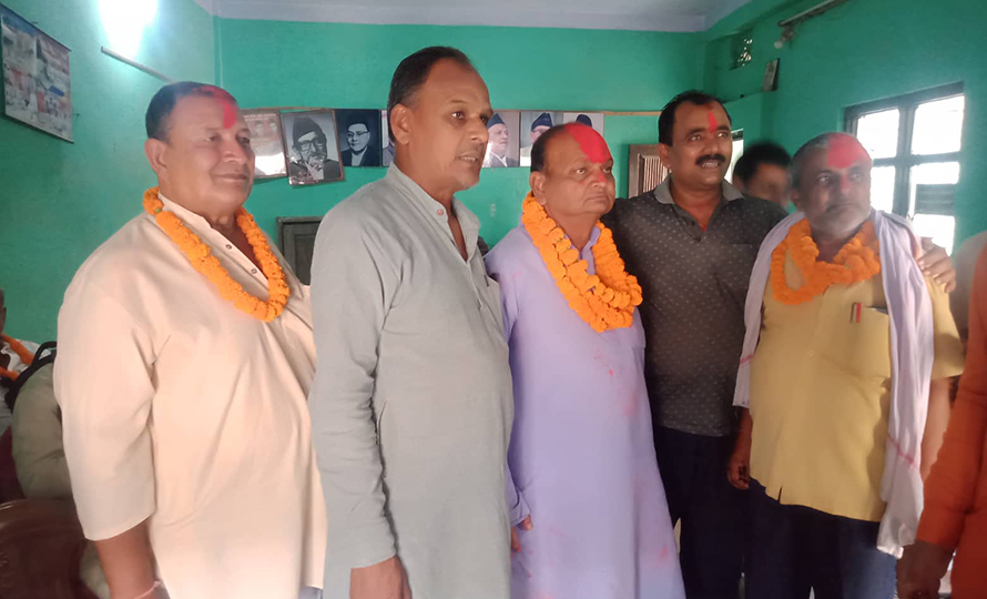 जसपा छाडेर गाउँपालिका अध्यक्ष यादव कांग्रेसमा प्रवेश