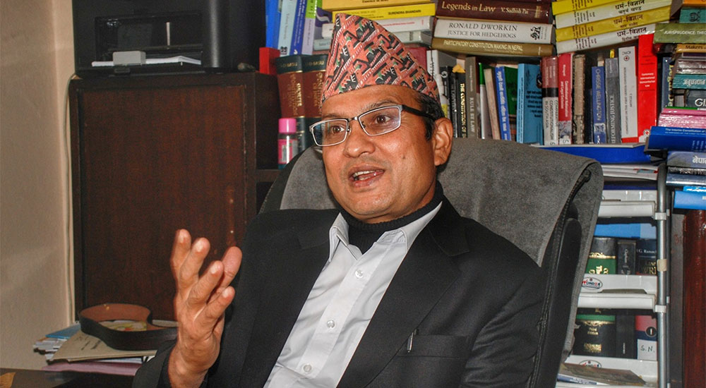 गैरसांसद अधिवक्ता गोविन्द वन्दी कानुन मन्त्री नियुक्त
