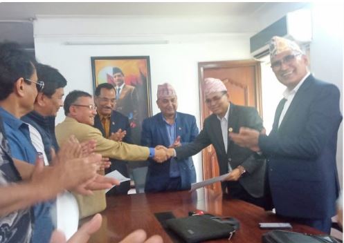 एमाले र राप्रपा नेपालबीच चुनावी गठबन्धन