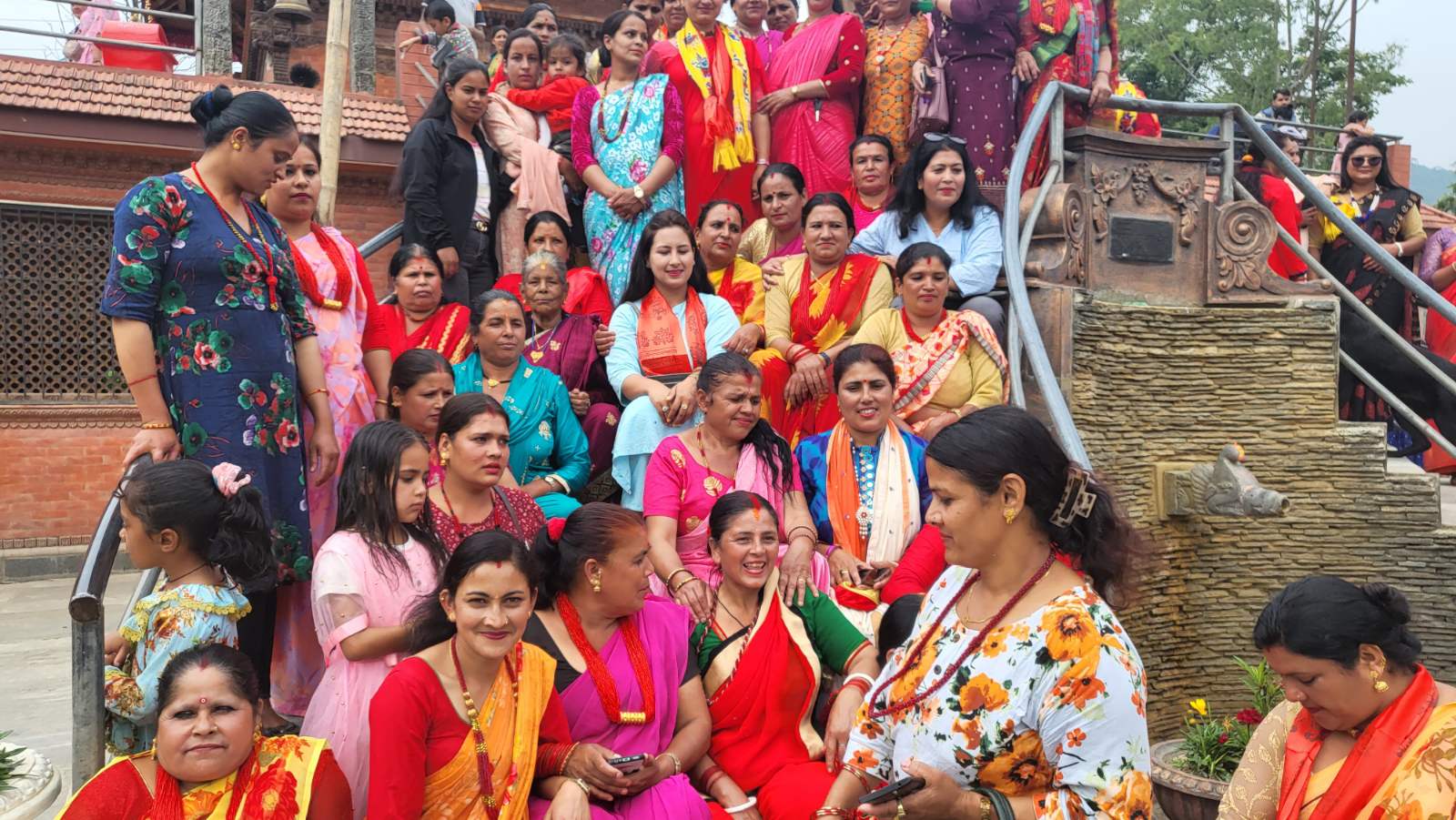 टोखा नगरवासीको मनमा बस्न सफल भएकी छु –  रजनी थापा