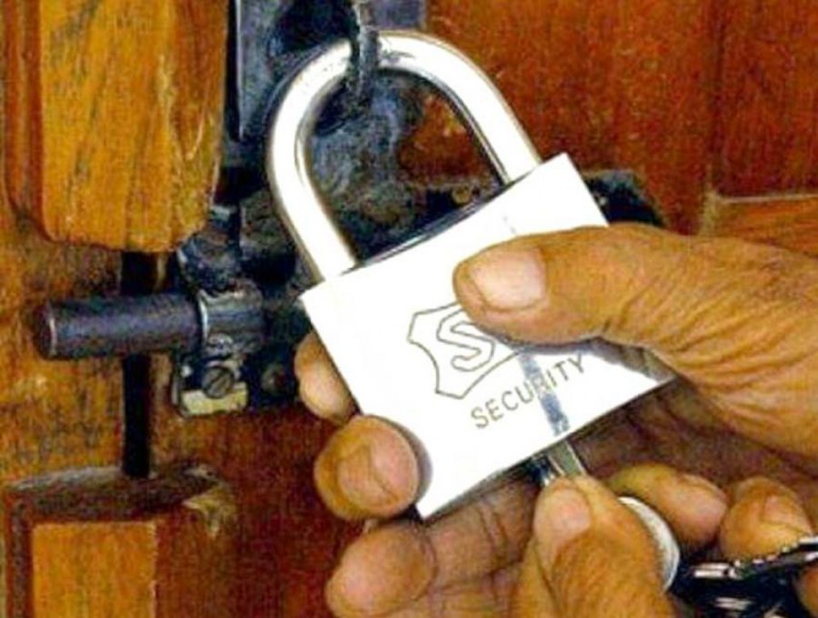 संस्कृत विश्वविद्यालयमा लागेको ताला तीन महिनापछि खुल्यो