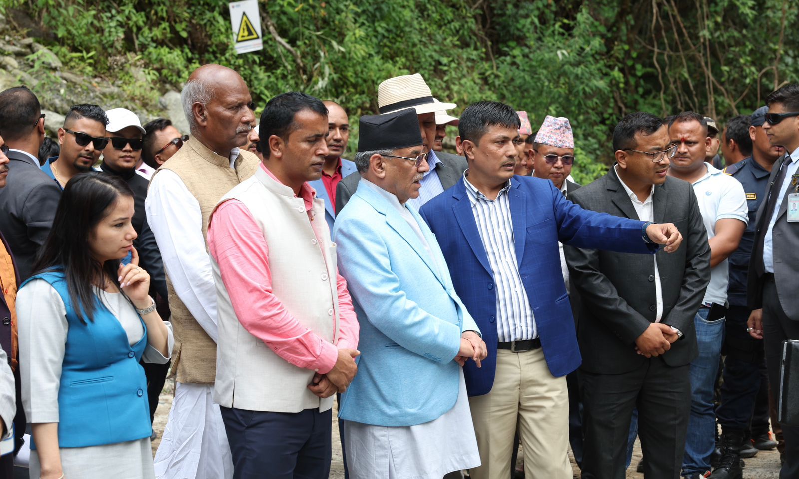 प्रधानमन्त्री प्रचण्डद्वारा मेलम्ची खानेपानी आयोजनाको स्थलगत अवलोकन भ्रमण