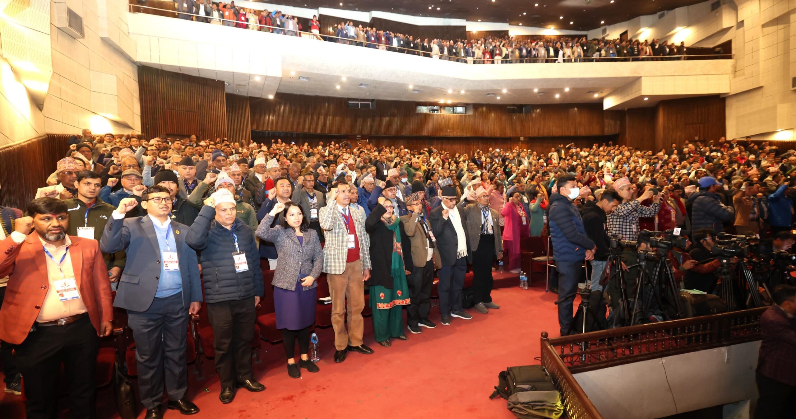 काठमाडौंमा माओवादी विधान सम्मेलन (तस्वीरहरु)