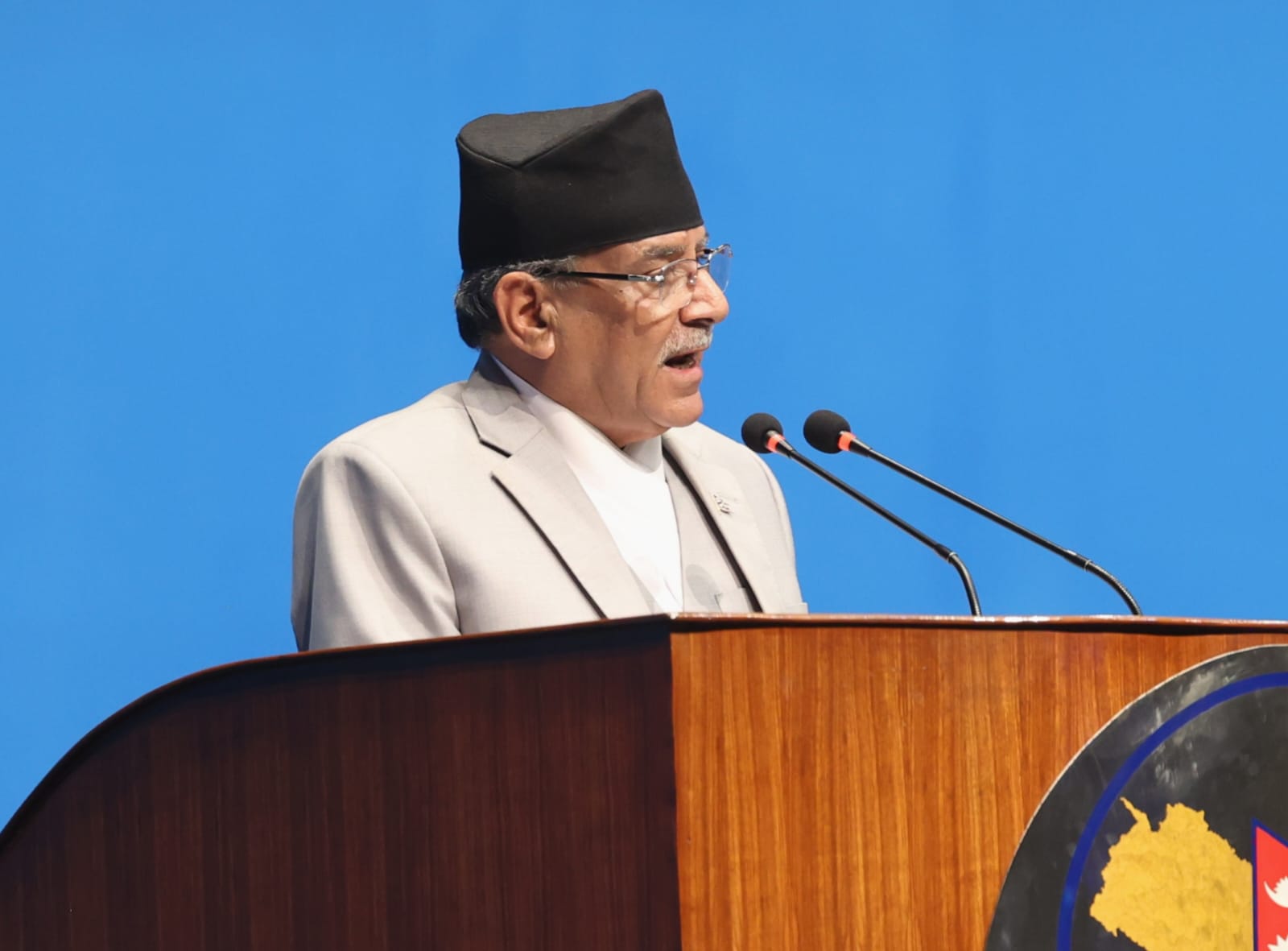प्रधानमन्त्री प्रचण्डलाई विश्वासको मत प्राप्त