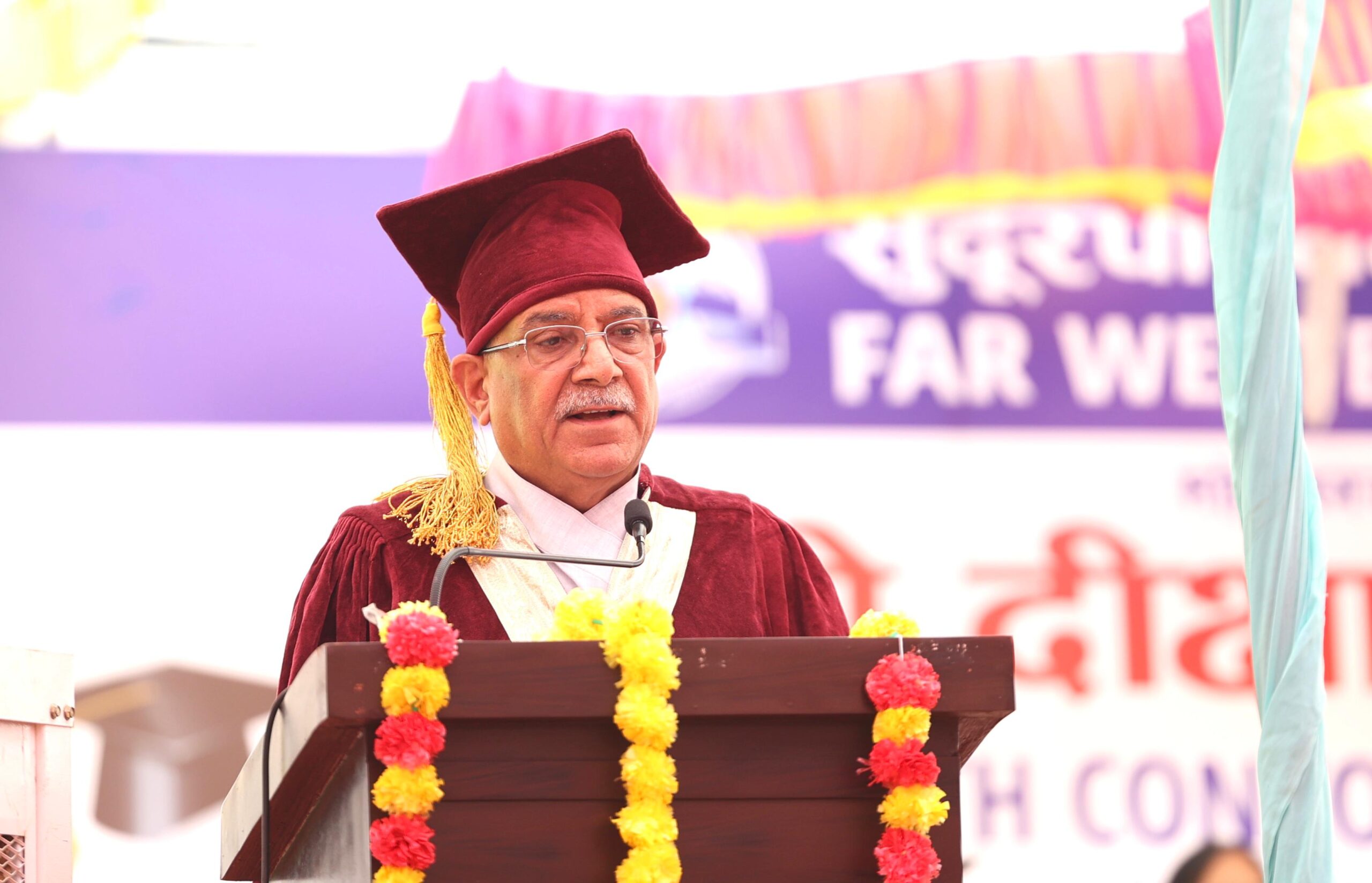 विश्वविद्यालयबाट निस्किँदा विद्यार्थीहरू सक्षम र चरित्रवान भएर निस्किनुपर्छ : प्रधानमन्त्री