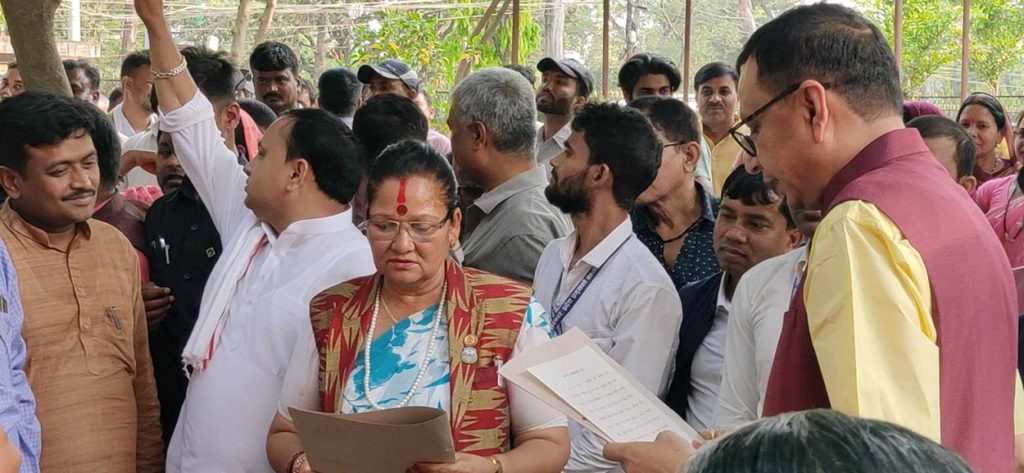 मधेश प्रदेशमा ३ मन्त्री र १ राज्यमन्त्रीले लिए शपथ