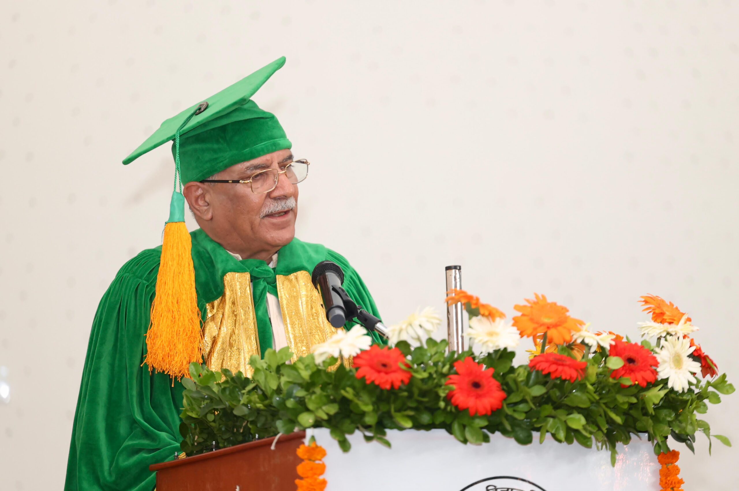 देशभित्र भविष्य देख्ने वातावरण बनाउन गुणस्तरीय शिक्षामा जोड दिऔँ : प्रधानमन्त्री 