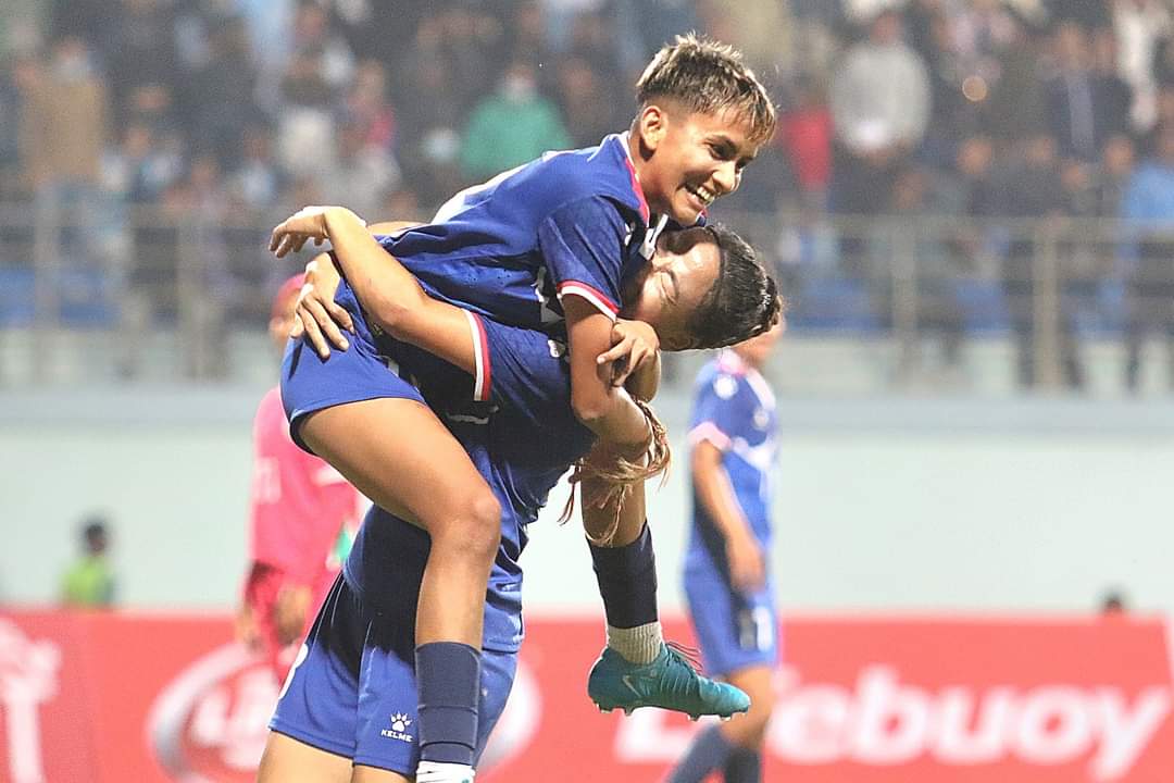 माल्दिभ्सको पोष्टमा नेपालको गोलको वर्षा (तस्वीरहरु)