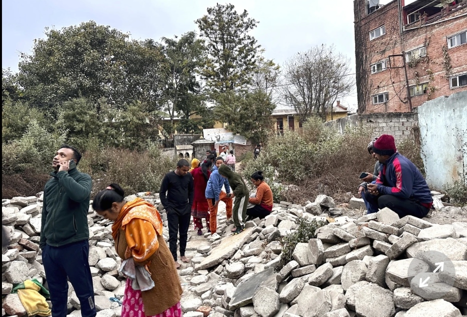 चीनको तिब्बतमा गएको भुकम्पमा परी कम्तिमा ५३ को मृत्यु (तस्वीरहरु)