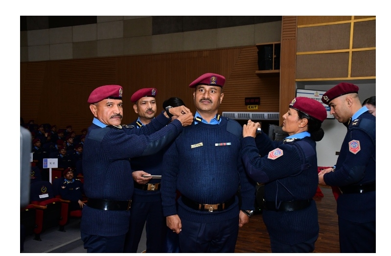 ३७ जना प्रहरी उपरीक्षकहरू दर्ज्यानी चिन्हद्वारा सुशोभित