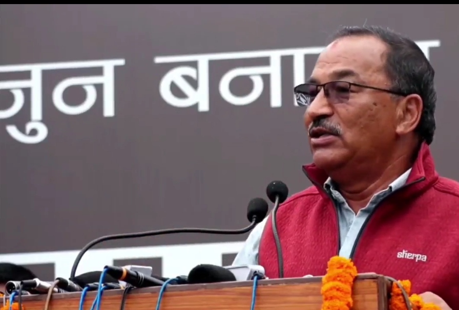 अब देशमा आगो बल्छ आगो : कमल थापा