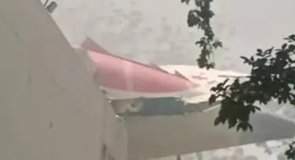 भारतमा विमान दुर्घटना
