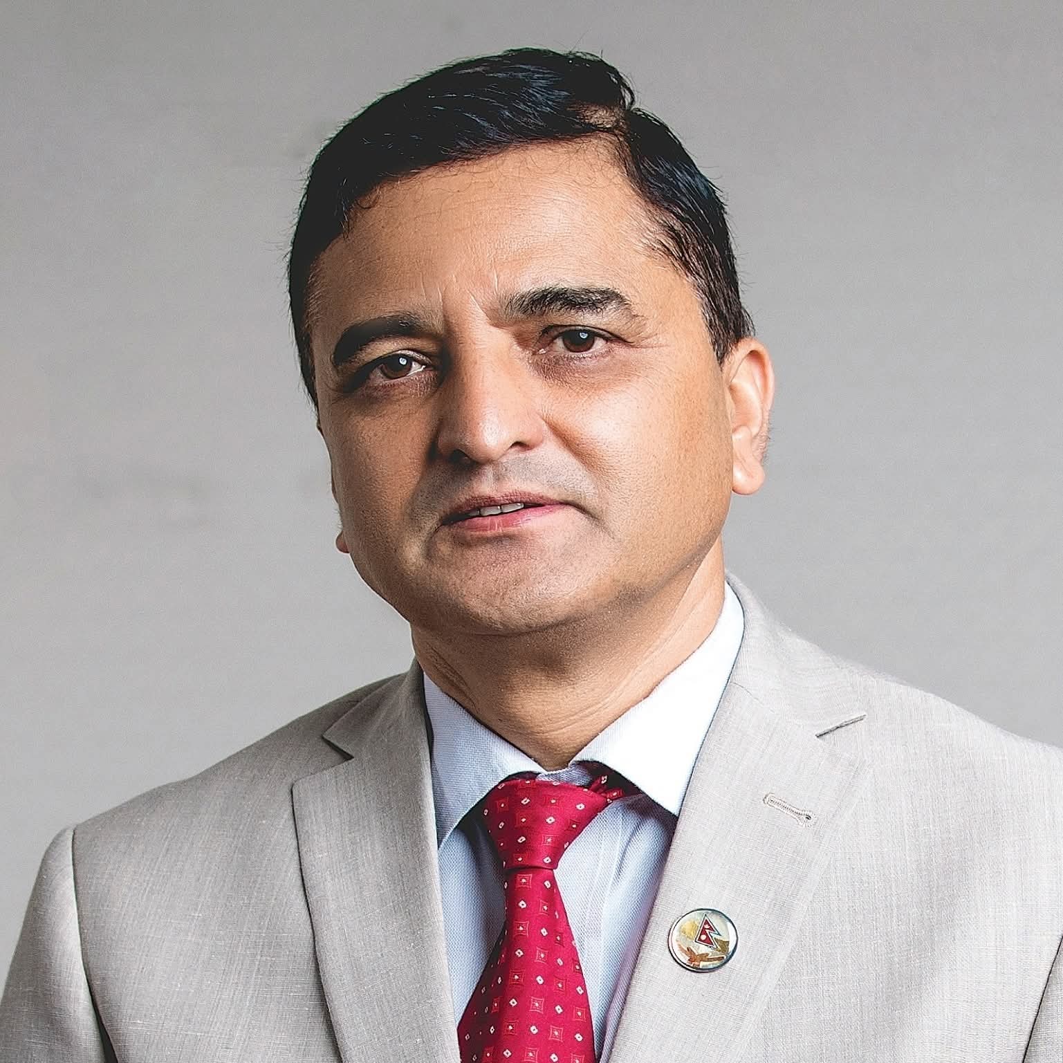 आज हामी विलकुल नयाँ चेतनामाथि उभिएका छौं- योगेश भट्टराई