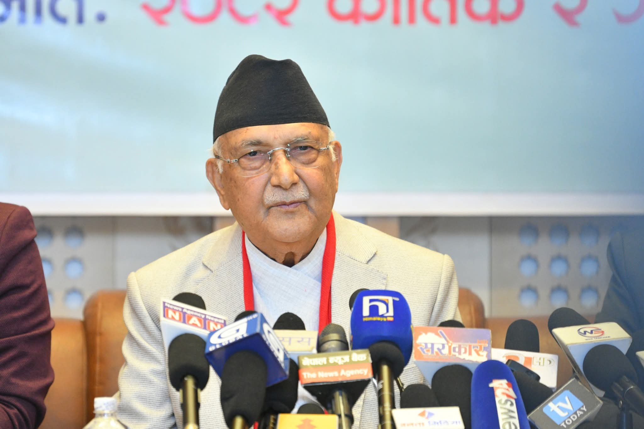 जेनजीलाई धोकामा पारेर संसद्‌ भवन पुऱ्याइयो