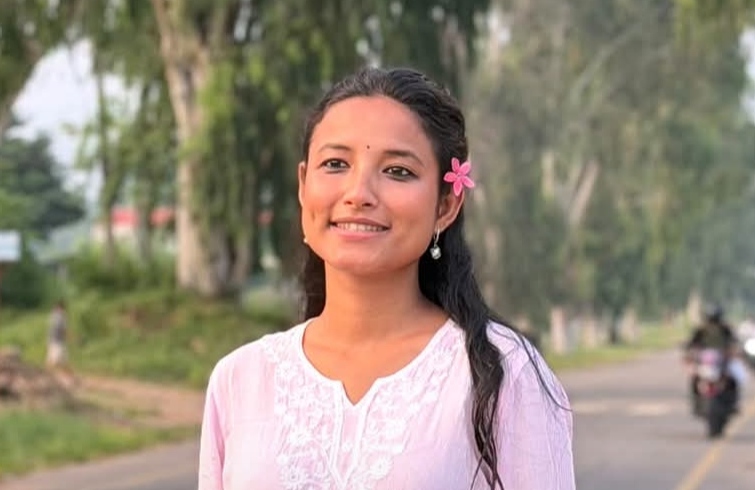 सरकारको काम प्रति रक्षाको कटाक्ष : जनता फेसबुक र टिकटक मात्रै चलाउँदैनन्, दिमाग पनि चलाउँछन्